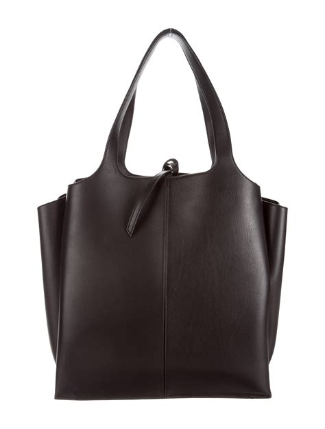 celine tri fold should bag with chain|Medium Tri.